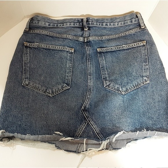 AGOLDE Quinn Denim Mini Skirt Sz 30 High Waist Distressed Raw Hem Jean Skirt - Picture 6 of 7
